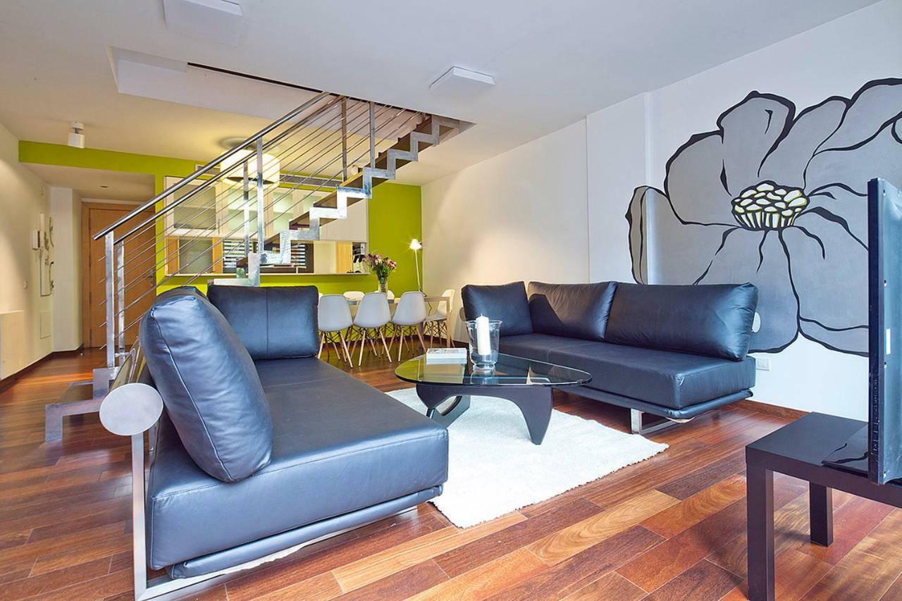 My Space Barcelona Pool Garden Apartments Buitenkant foto