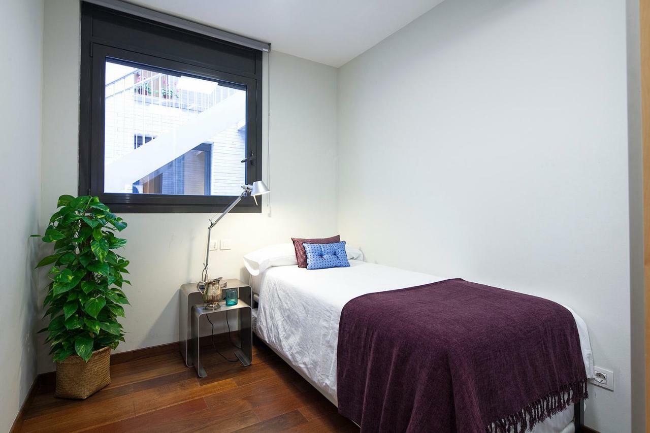 My Space Barcelona Pool Garden Apartments Buitenkant foto